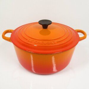 Vintage Le Creuset France Cast Iron Casserole D Pot Volcanic Orange Pan 9"
